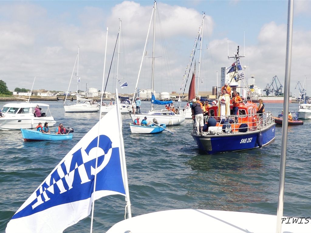 La fête du port: hommage aux disparus en mer