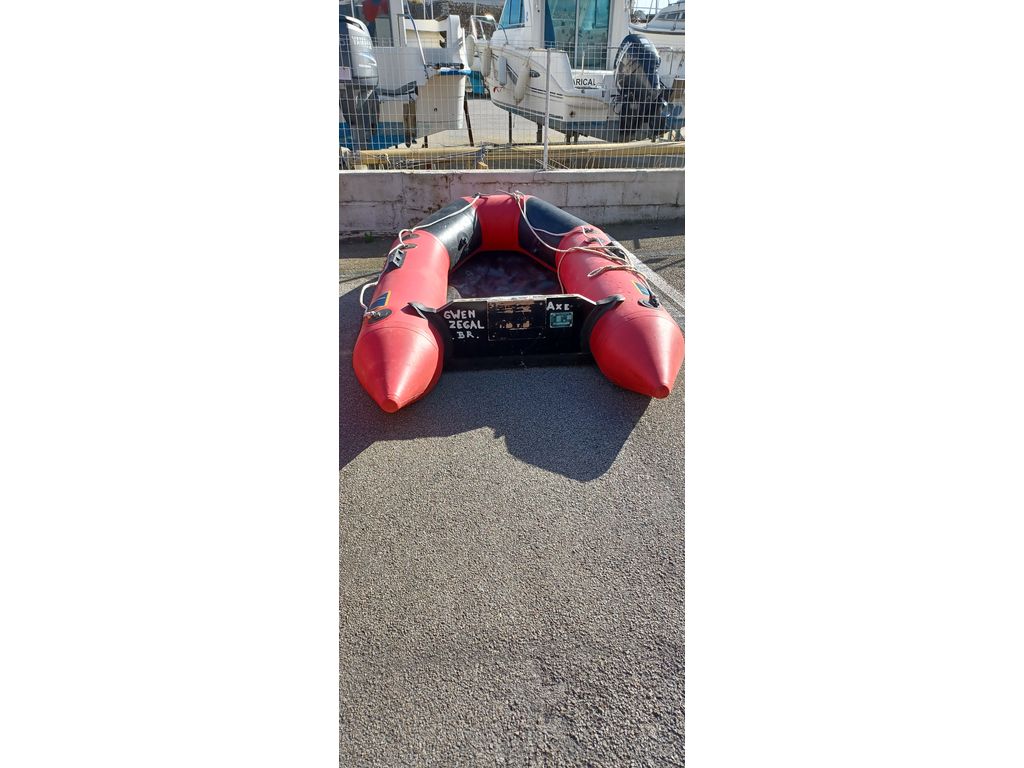 A VENDRE  ANNEXE   ZODIAC